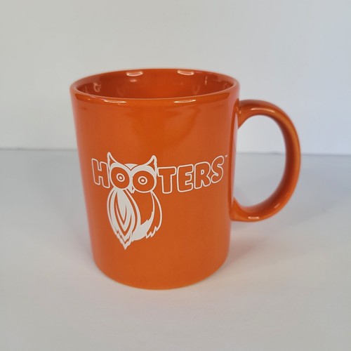 Hooters Casino Restaurant Advertising Orange White Ceramic Coffee Mug 10oz Owl - Picture 5 of 11