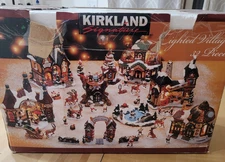Vintage Kirkland Christmas Lighted Village 32 Piece EXCELLENT Cond FAST SHIPPING