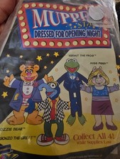 Muppet Stars Dressed for Opening Night Blockbuster 1998 Play Pak