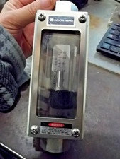 WALLACE & TIERNAN PENNWALT 5510A01105XXE FLOW METER 6.5 SCFM @ 14.7 PSI (385-1)