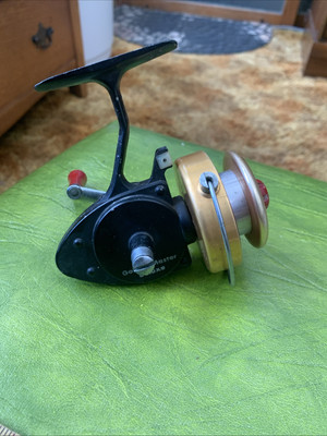 Unusual Vintage Fishing Reel Golden Master Deluxe Mid Century  Black Gold