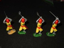 Lot of 4 TIMPO Medieval Knights - Yellow / Black Fluer De Lis - 1970s EX