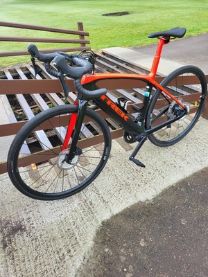Trek Domane + LT Carbon Electric E Road 