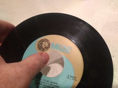 45 RPM Sammy Davis Jr. "The Candy Man/I Want to be Happy" MGM K 14320 Excellent - Picture 6 of 7