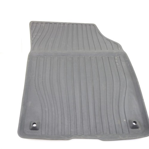 Set of 4 Volvo OEM Front/Rear Rubber Floor Mats fits XC90 16-25 - Picture 5 of 5