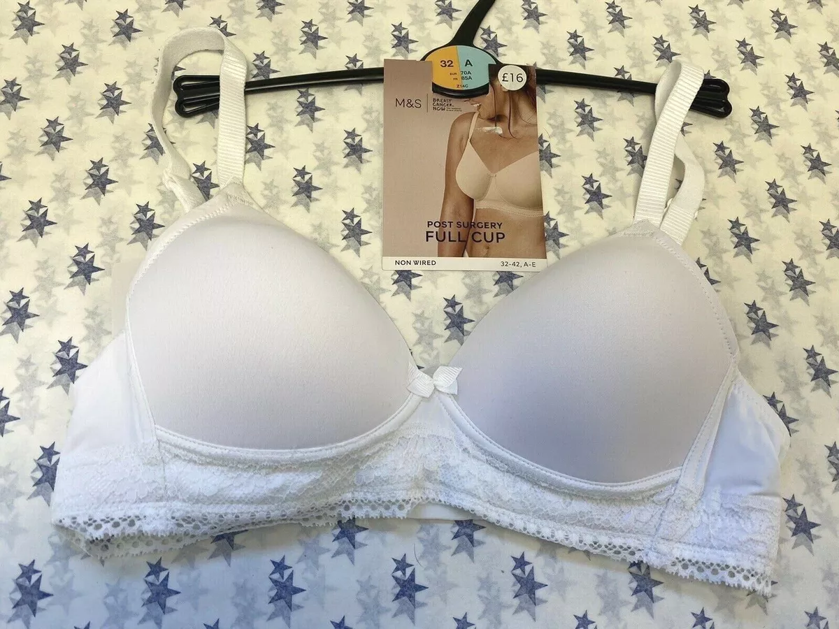 Marks & Spencer Women's Sumptuously Soft Under Wired Padded Full Cup  T-Shirt Bra (DDD+)