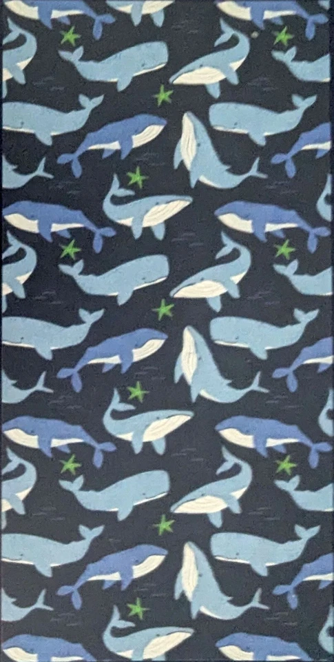 Toalla de playa Nautica Whale mide 30 x 60 pulgadas Foto 4 de 4