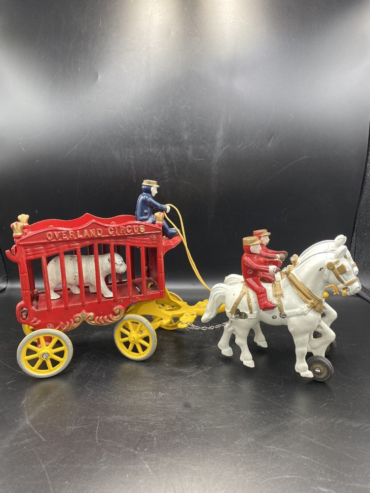 ANTIQUE CAST IRON KENTON OVERLAND RED TOY CIRCUS WAGON HORSES DRIVER RIDERS BEAR