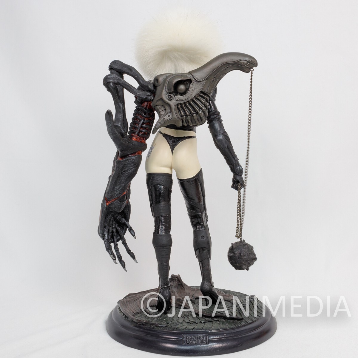 希少 フューチャーモデルズ 1/6 ニナ ダークネス 完成品 スタチュー ニナ ダークネス NINA DARKNESS 1/6 スタチュー完成品 美品中古