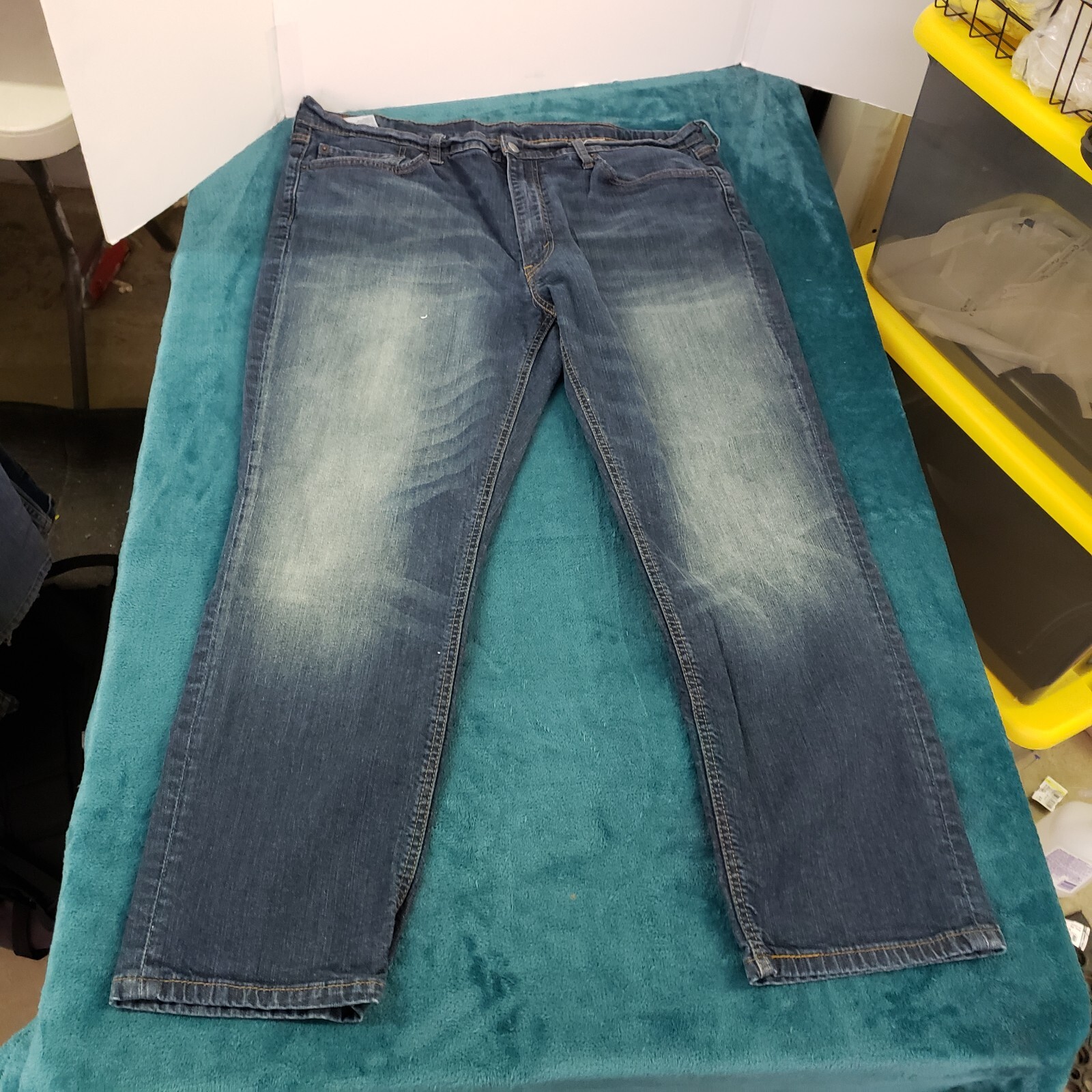 stretch athletic jeans