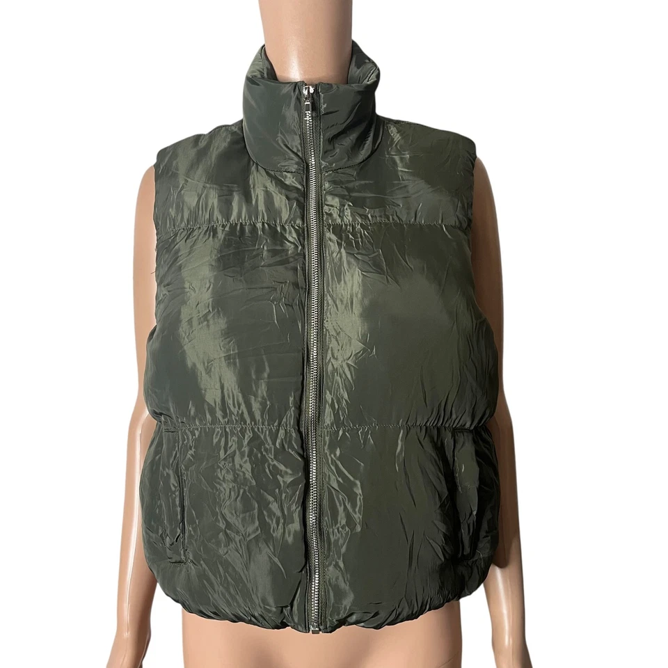 Жилет пуховик Charlotte Russe маленький оливковый шерпа с подкладкой на молнии стеганый зимний - Изображение 3 из 4