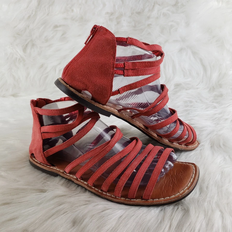 Босоножки женские GAP розовые красные замшевые кожаные с ремешками размер США 9 - Изображение 2 из 4