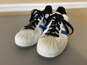 rebel adidas superstar