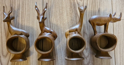 SELTENE handgeschnitzte afrikanische Safari Tier Holz Serviettenringe runder Fuß 4er Set