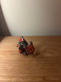 Lego Minifigure Lot NEXO Knights 70323 Nexo Knights Jestro's Volcano Lair