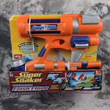 Flash Flood Super Soaker Water Gun Max Infusion Orange 2004 Hasbro New in Box