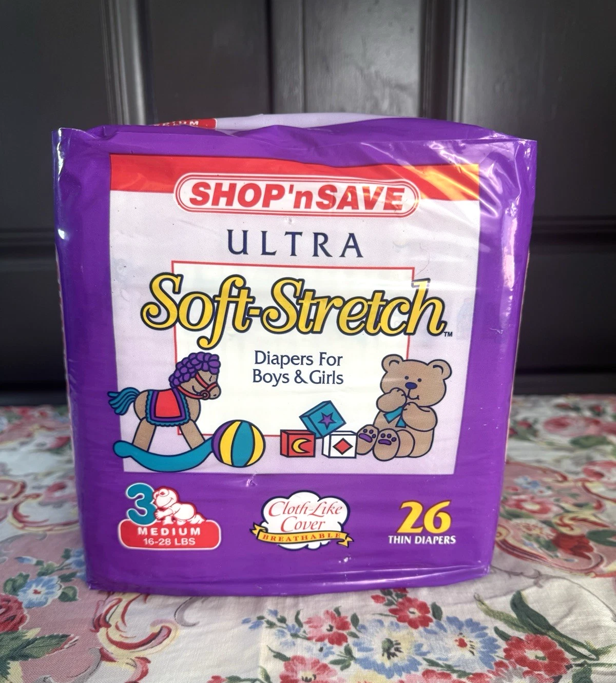 *NEW* Vintage 90s Diapers 26 Count Pack Size 3 M 16-28lbs Boys & Girls Muppets
Opens in a new window