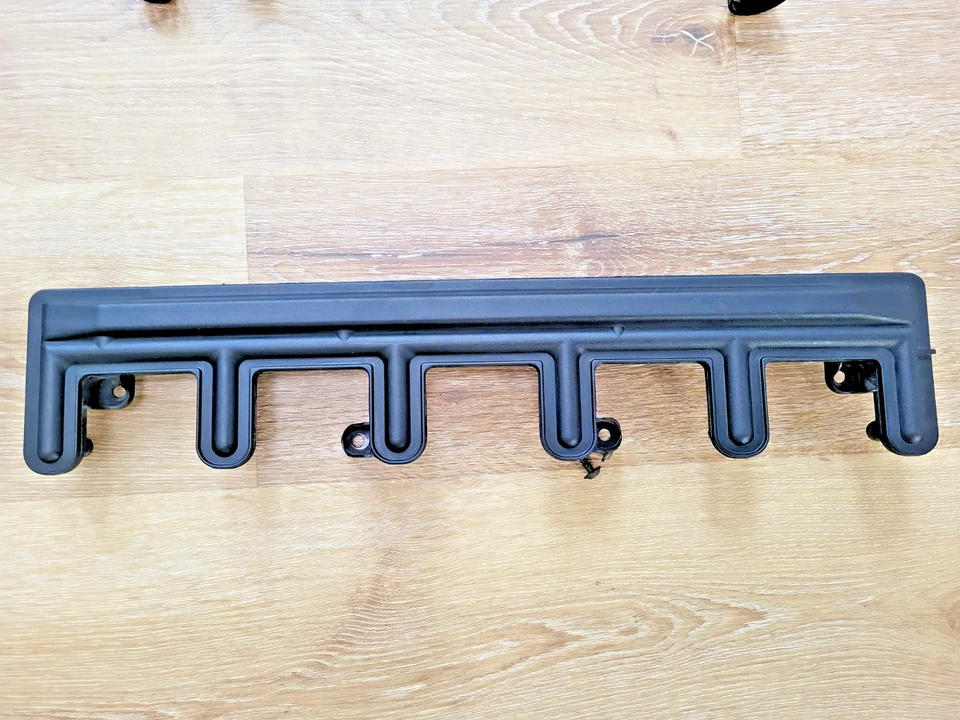 Separador de aceite ecualizador colector de admisión BMW Z4 E85 E86 E46 OEM 11611440318 Foto 2 de 4