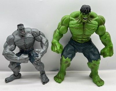 Incredible Hulks Lot Of 2 Ultimate Grey & Hasbro Smash N  Stop Green AA5