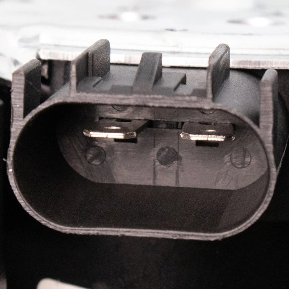 Conjunto de ventilador de refrigeración del radiador para Chevrolet Tahoe GMC Sierra 1500 2007-2008 Foto 3 de 4