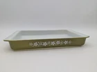Vintage Pyrex Spring Blossom “Crazy Daisy” Green Lasagna Pan Baking Dish #933