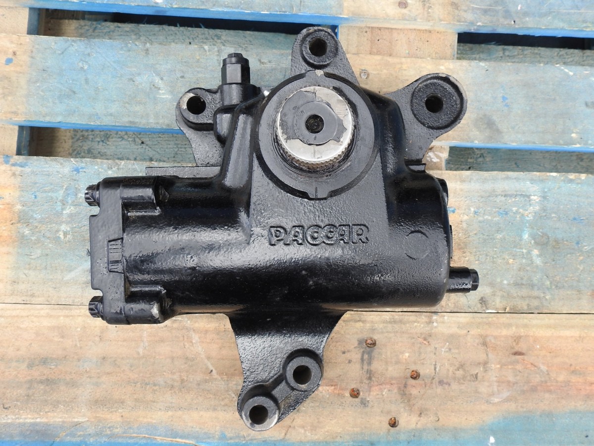 極美品イヴサンローランハンドバッグダイヤカットレザーゴールド金具黒