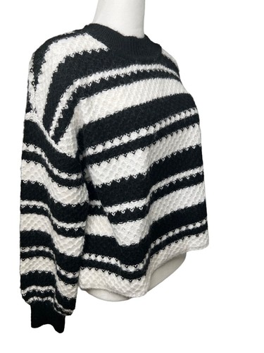 Jessica Simpson Croped Black & White Striped Textured Sweater Large - Picture 2 of 12
