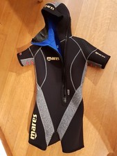 Muta SUB umida Donna SHORTY 5mm MARES con cappuccio taglia 4
