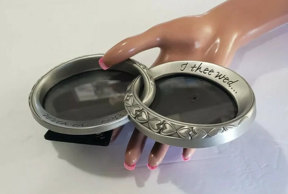 ■L@@K■ Pewter Hearts Love MALDEN 2 戒指相框“With This Ring I Thee Wed” — 第 2/4 张图片