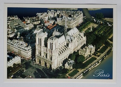 Postcard PARIS ET SES MERVEILLES Dans l'ile de la Cité cathédrale Notre Dame
