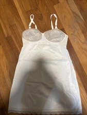 Van Raalte Full Slip Suavette LOTS OF LACE Cream Rigid Selection Size 36