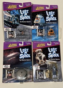 Johnny Lightning "Lost in Space" die cast COMPLETE, 4 pieces