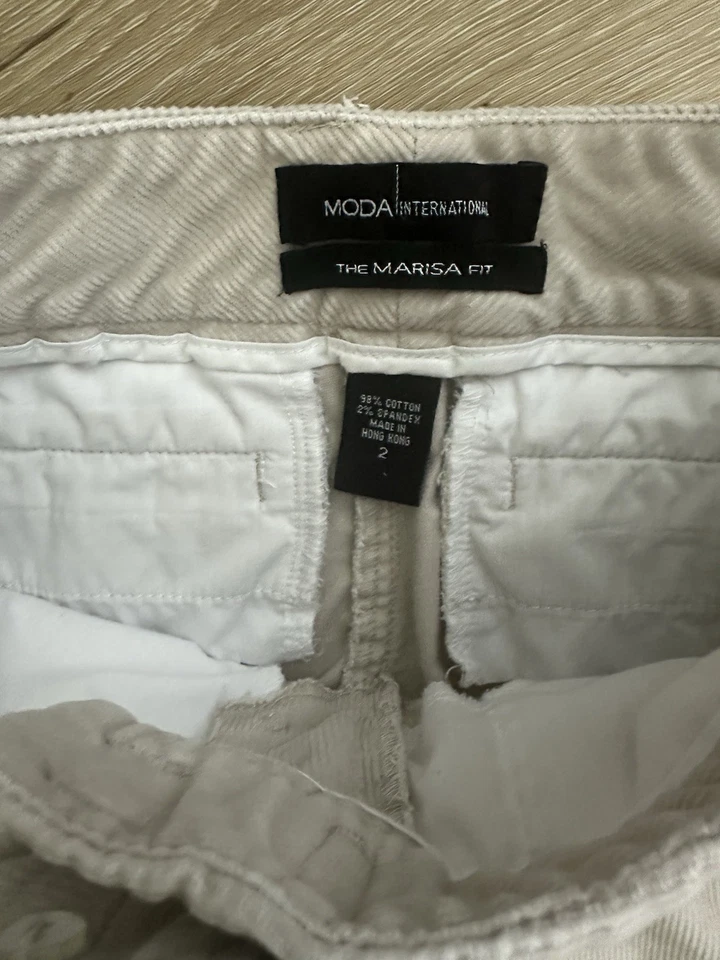 Pantalones de pana Moda International Marisa Fit Foto 3 de 3