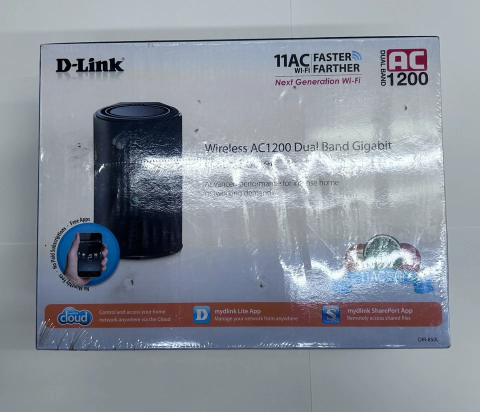 Wireless AC 1200 Mbps Home Cloud App-Enabled Dual-Band Gigabit Router (DIR-850L) - Image 2 of 4