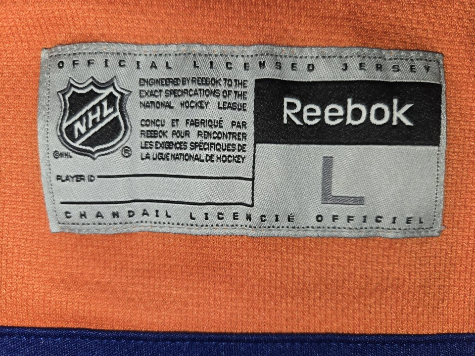 Reebok NHL New York Islanders #91 Tavares Jersey Size Large No Draw String - Image 4 of 4
