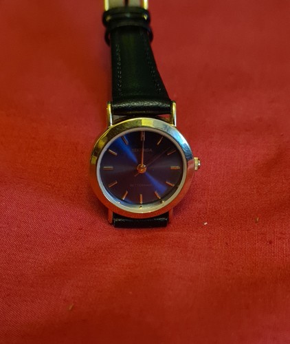 Sekonda - Damenuhr - schwarzes Zifferblatt - goldfarbenes Gehäuse - brandneues Armband (funktioniert) - Bild 5 von 13