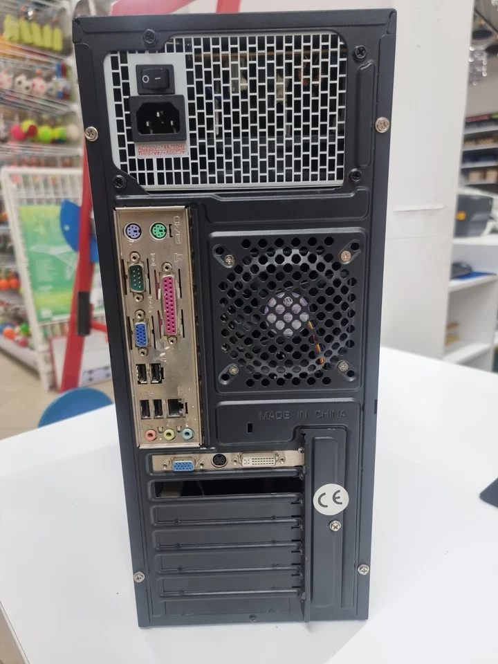 PC Retro Windows XP SP3 – ASUS P5PE-VM – GeForce FX5500 – 2GB DDR1 – 500GB SATA - Immagine 3 di 4