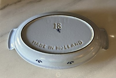 DRU Vintage Oval Enameled Casserole Dish Blue White Floral Pattern With Handle 