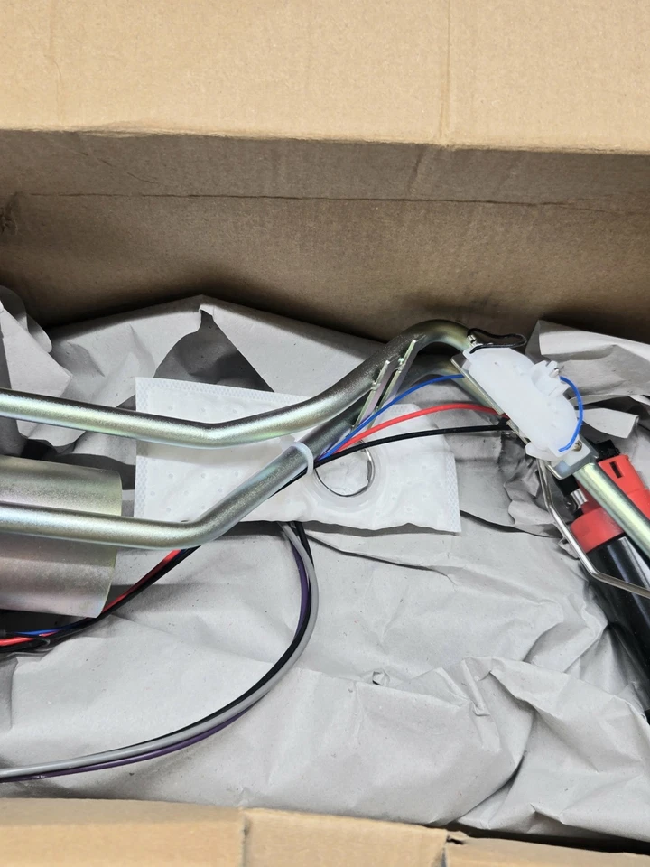 Para 1989-1996 Chevrolet Corvette 5.7L conjunto de módulo de bomba de combustível com unidade de envio - Imagem 3 de 4