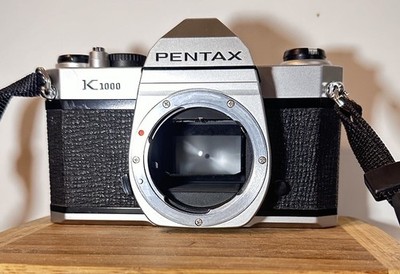 ASAHI PENTAX K1000 フィルムカメラ PENTAX K1000 SLR Film Camera - Black (Body Only) for sale online