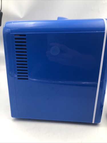 Pepsi Mini Fridge, BLUE Holds 6 cans or 4 liters MIS133PEP 2023 - Picture 2 of 6