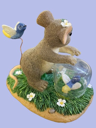 Charming Tails ~ Catching Fireflies Mouse Figurine 83/102 Retired Spring Summer - Picture 3 of 5