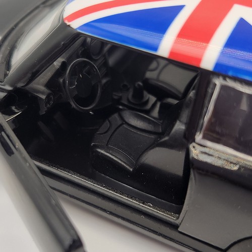 2012 Mini Cooper - With British Flag - Diecast Model - 1:32 Scale - Black - Picture 4 of 7