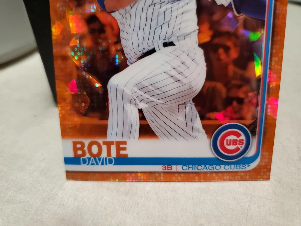 2019 Topps David Bote #86 Orange Chrome /25 #T421 - Image 3 of 4