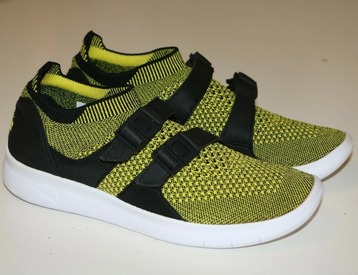 Nike sock racer flyknit cheap women's