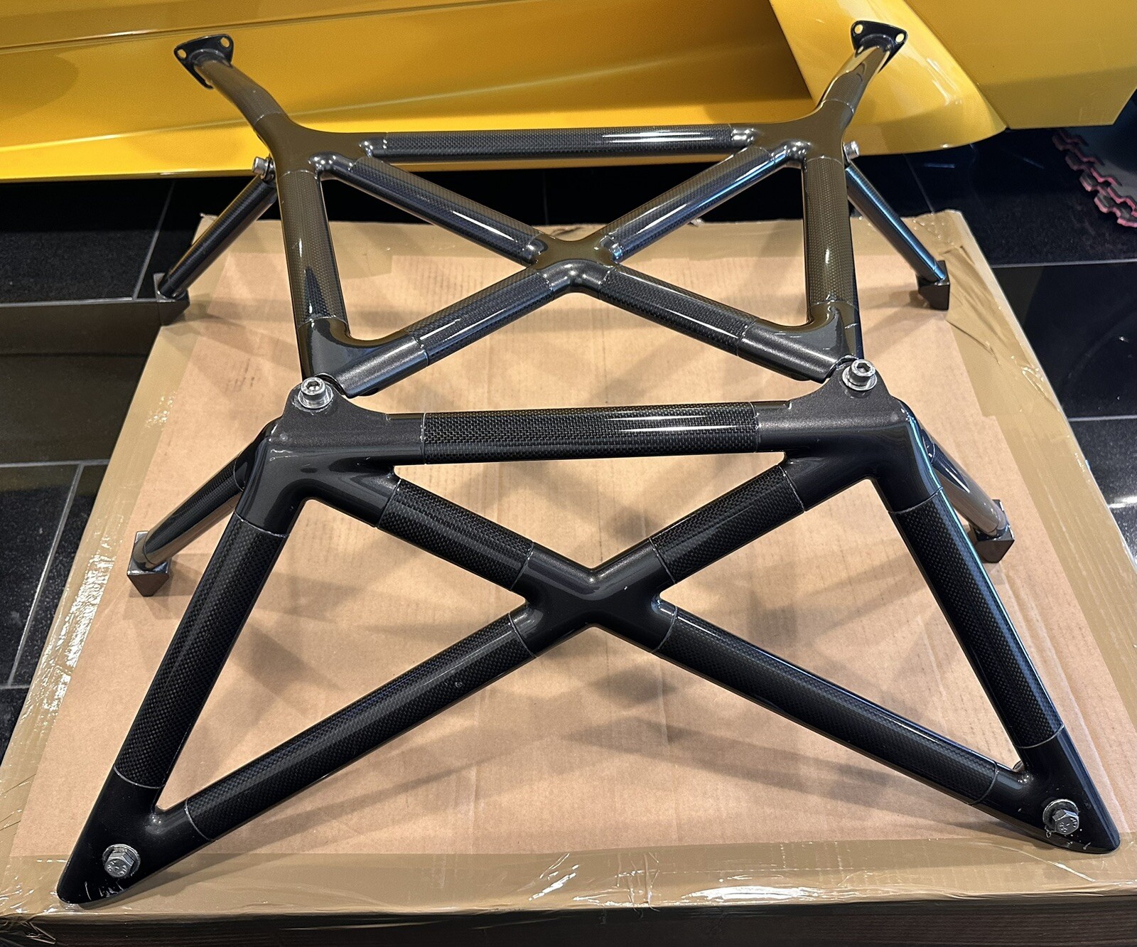 LAMBORGHINI MURCIELAGO LP640 ROADSTER CARBON FIBER ENGINE BRACE COMPLETE SET OEM