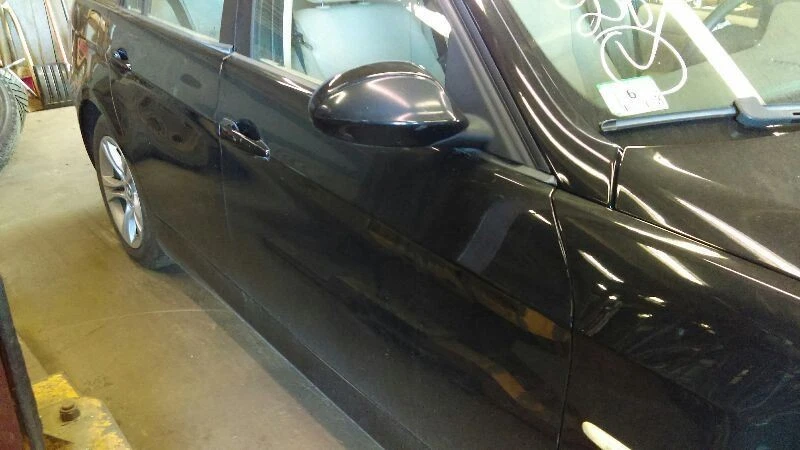 07-12 BMW 328i Rear Spoiler Station Wgn - Image 4 of 4