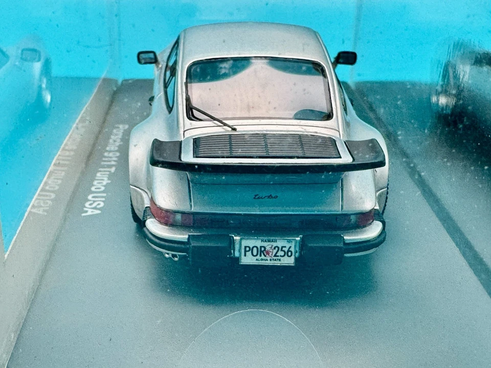 1/43 scale, NEO Scale Model Porsche 911 Turbo, Silver. Rare, New In Box. - Image 4 of 4