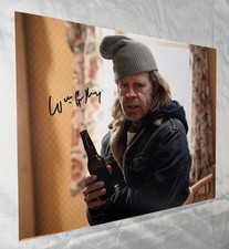 William H. Macy Signed 11x14 Photo