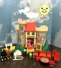 MINT. COMPLETE. Fisher Price Little People CASTLE #993, Figures & Dragon. VTG.